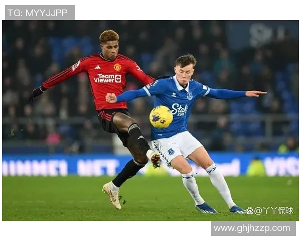 英超焦点战曼联迎战埃弗顿谁能在关键时刻逆转胜局